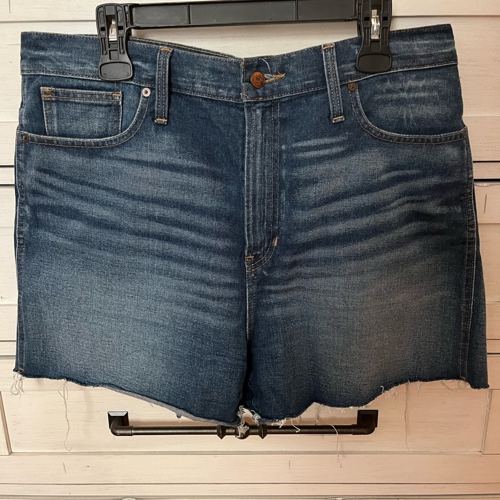 Madewell The Perfect Jean Short - Women’s size 32